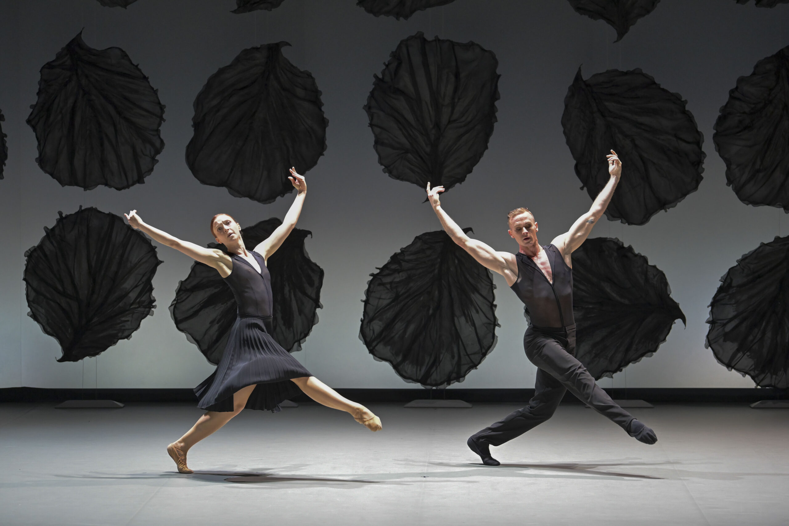 Irma Hoffen et Raphael Canet, Les Saisons. Photo credit: Olivier Houeix