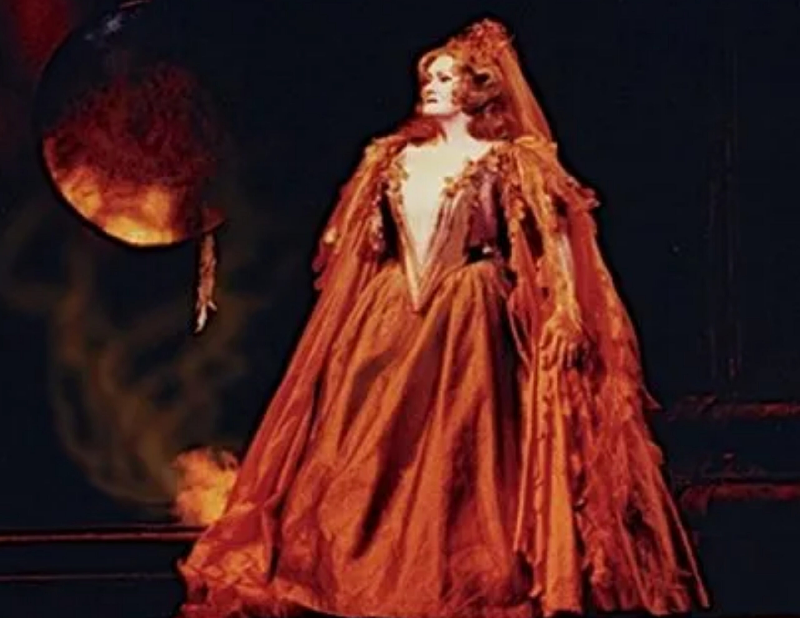 Dame Joan Sutherland in Norma