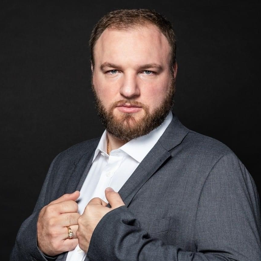 Simone Piazzola portrait