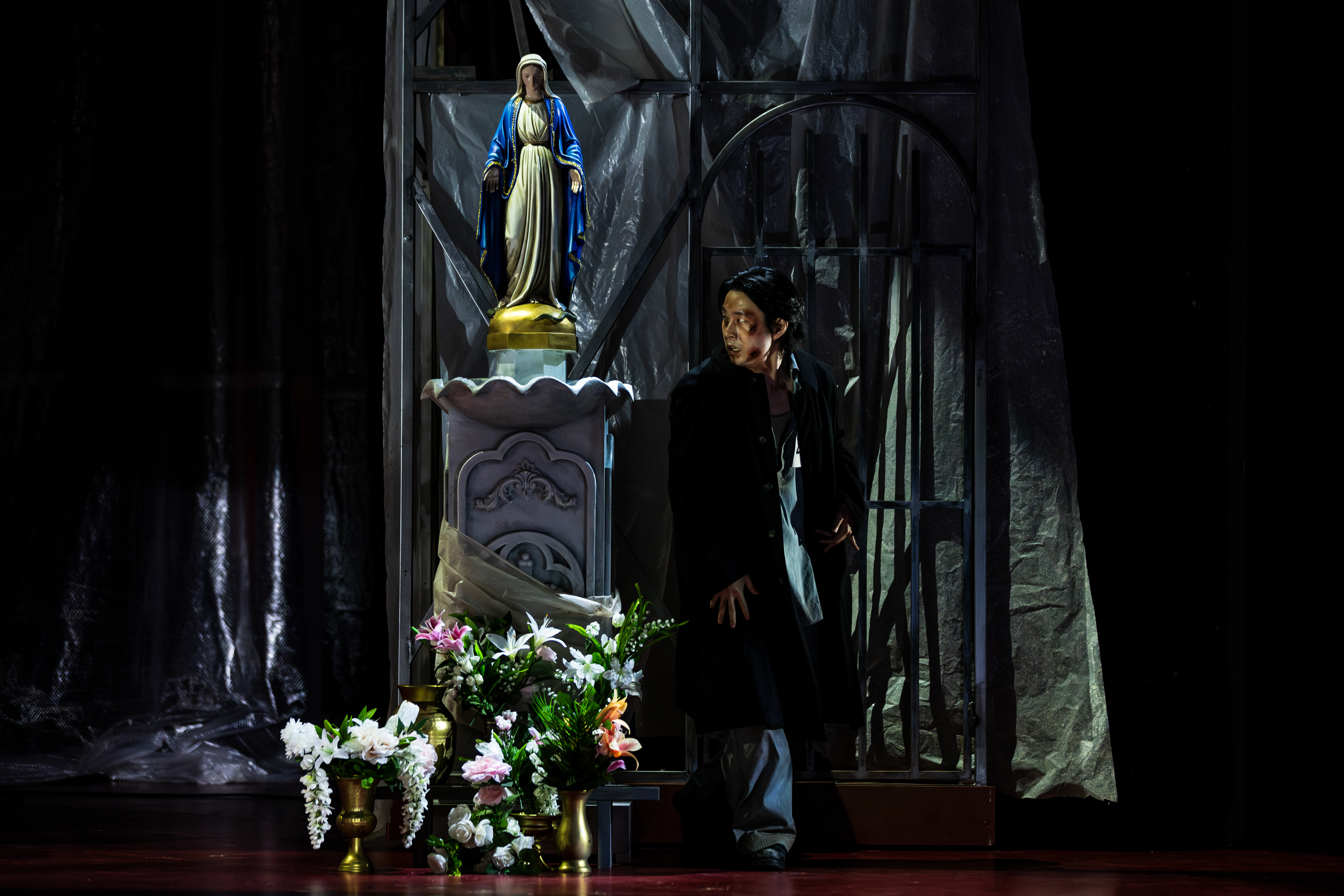 Yongzhao Yu as Mario Cavaradossi in Tosca