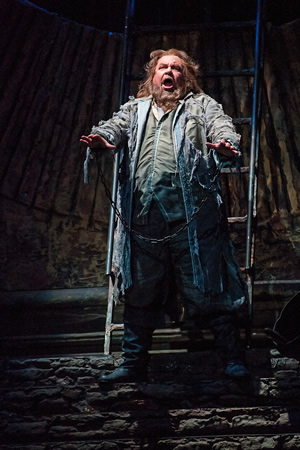 John Mac Master as Florestan in Fidelio